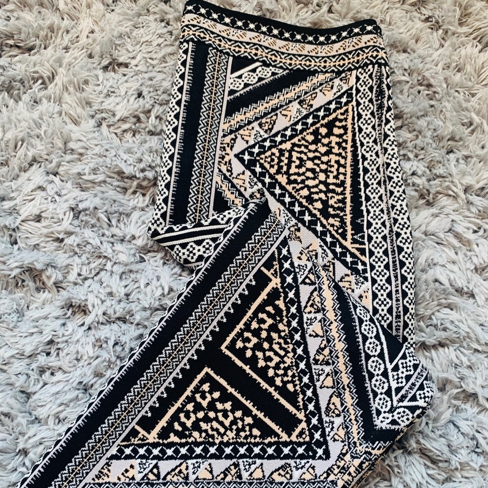BCBG bandage skirt